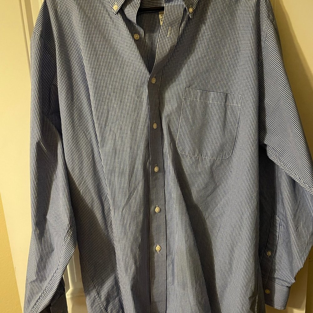 Van Heusen Long sleeve, blue checkered, large